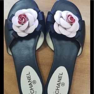 Chanel Slip Ons size 5